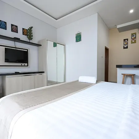 Hoki Villa By Urbanview Villa-3